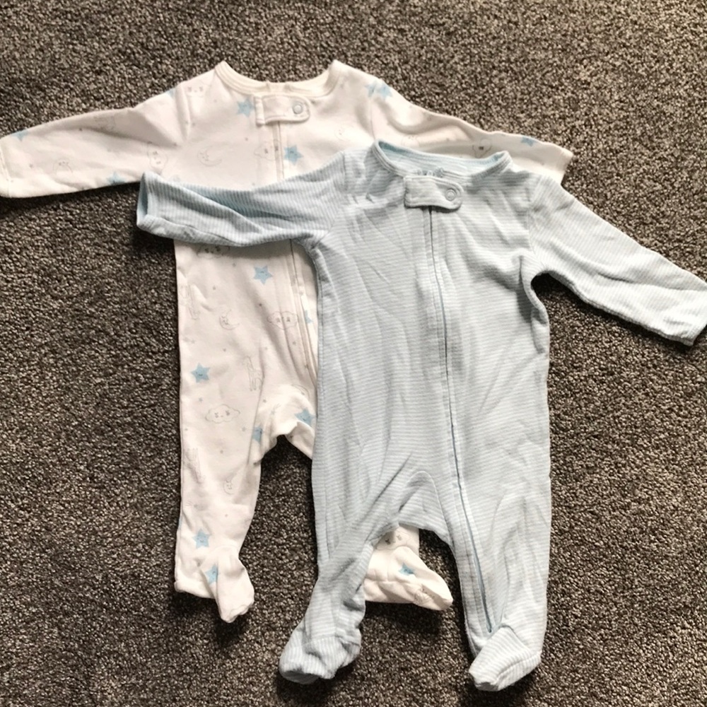 2pc set of sleep & play from Carter’s - 3M